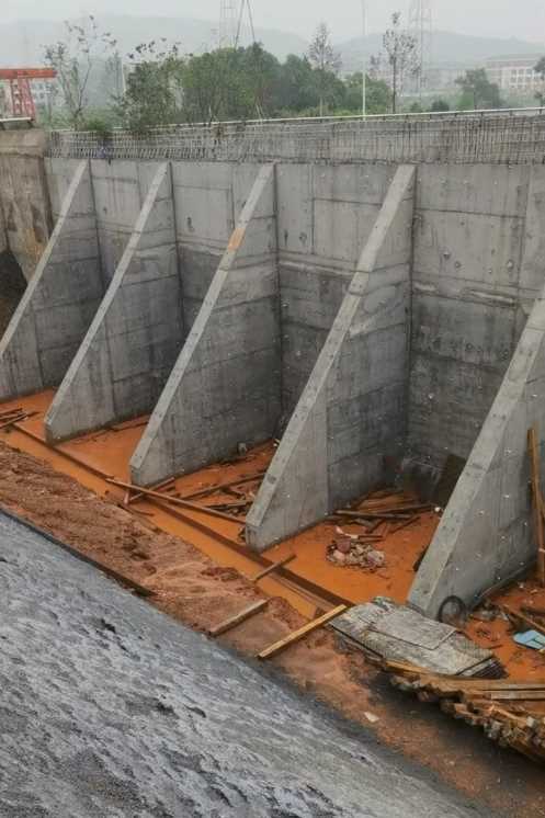 承德围场满族蒙古族自治县锚杆式挡土墙